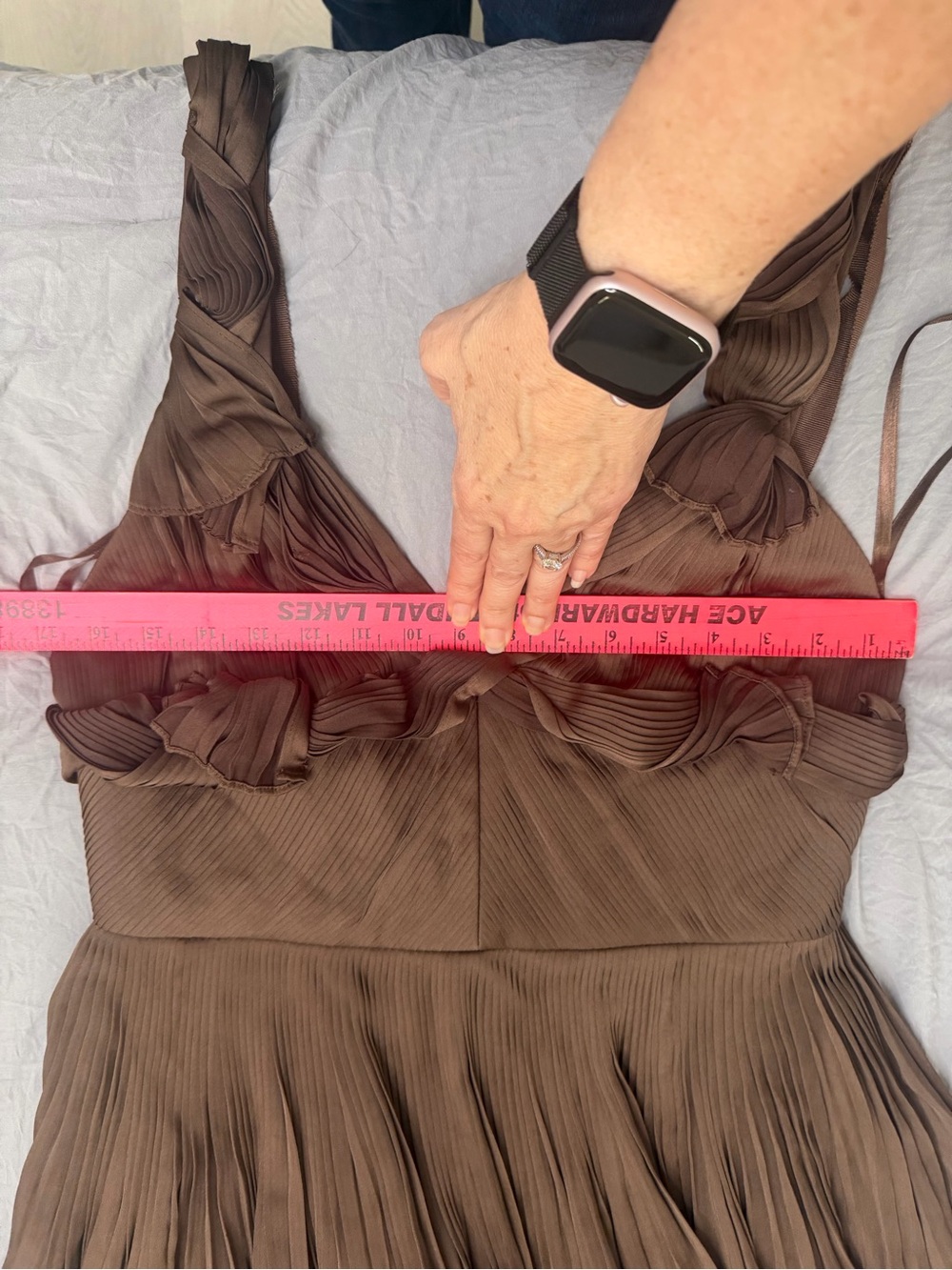 BCBG MAX AZRIA RUNWAY Tiered Brown V-Neck Ruffle Mini Dress Size 10 NWT. $566.00 - Picture 12 of 13